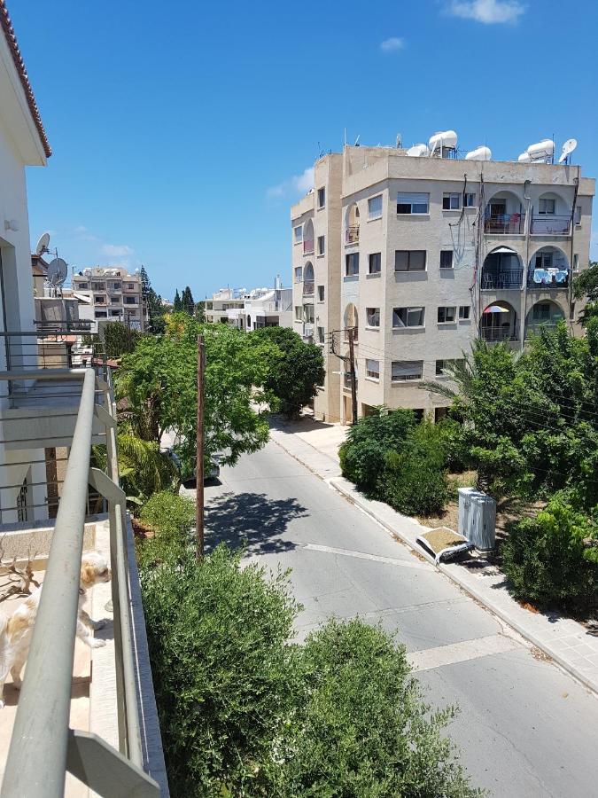 Kerynia Apartments 파포스 외부 사진