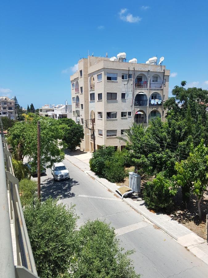 Kerynia Apartments 파포스 외부 사진