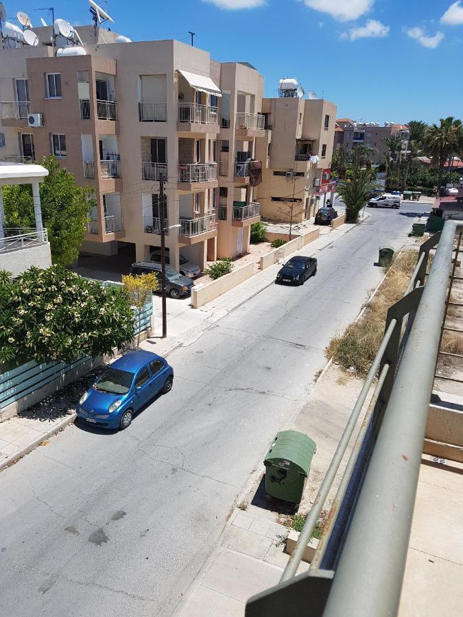 Kerynia Apartments 파포스 외부 사진