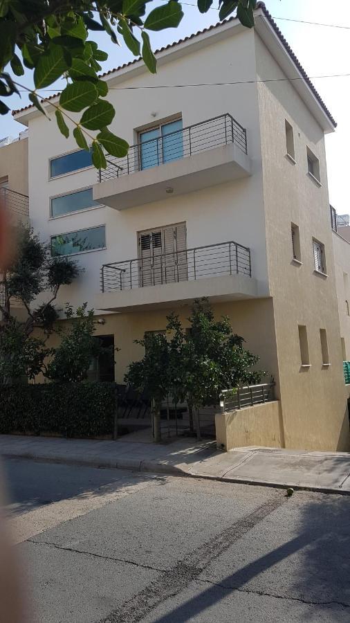 Kerynia Apartments 파포스 외부 사진