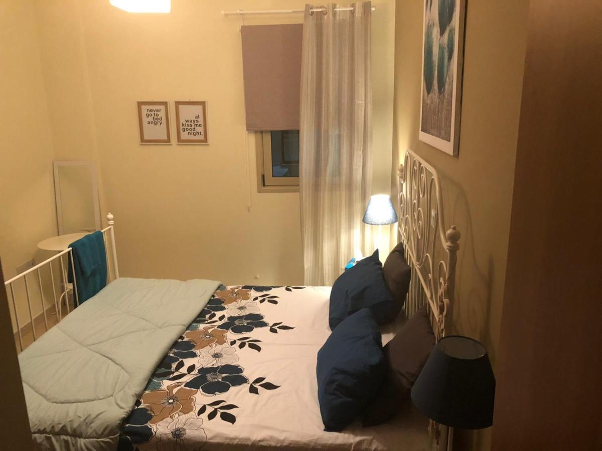 Kerynia Apartments 파포스 외부 사진