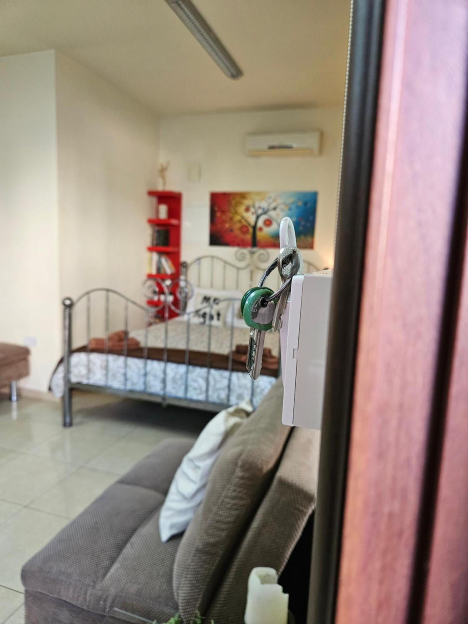 Kerynia Apartments 파포스 외부 사진