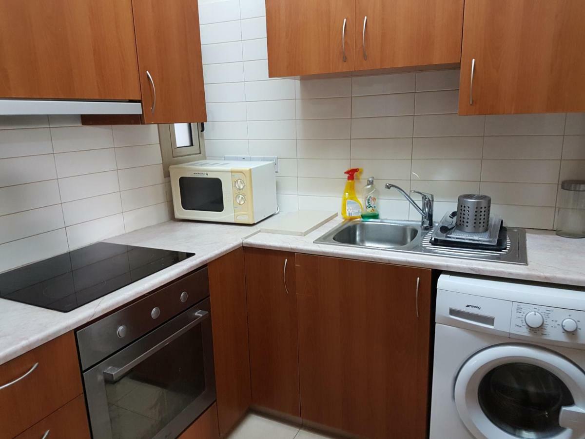 Kerynia Apartments 파포스 외부 사진